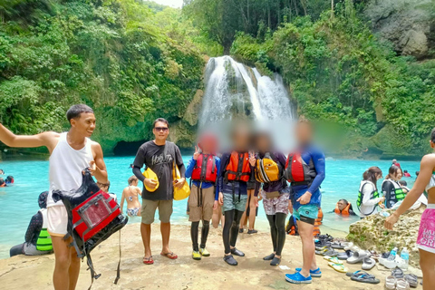 Cebu: 2-Day Private Tour Moalboal and Oslob