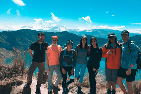 Quito : randonnée de 2 jours au cratère de Quilotoa et au canyon de ToachiQuito : randonnée de deux jours au cratère Quilotoa et au canyon de Toachi