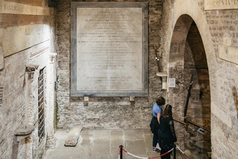 Roma: Visita guiada ao subterrâneo e à basílica de San Clemente