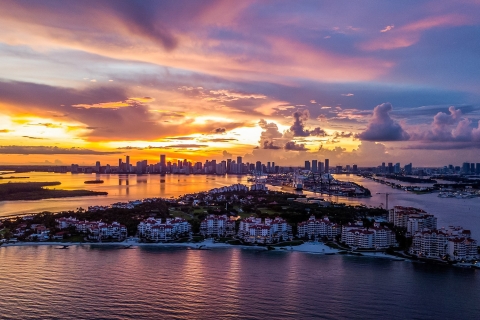 Miami: 1.5-Hour Evening Cruise on Biscayne Bay Miami: 1.5-Hour Evening Cruise & Double Decker City Tour