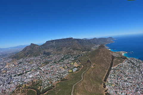 Città del Capo: Parapendio in tandem con vista sulla Table MountainCittà del Capo: parapendio in tandem con vista sulla Table Mountain