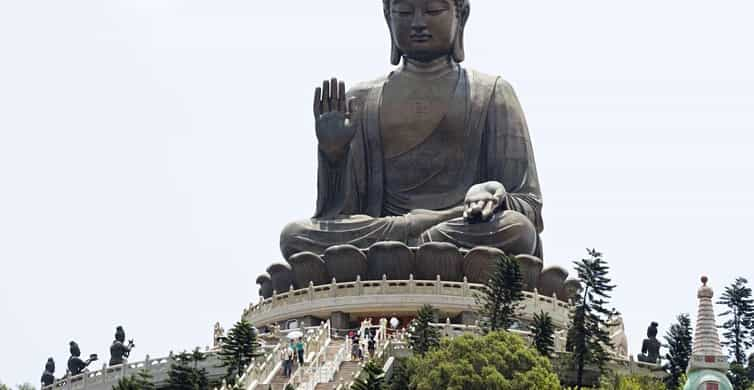 Statue Buddha - la stazione del mondo. Bomboniere, alimenti