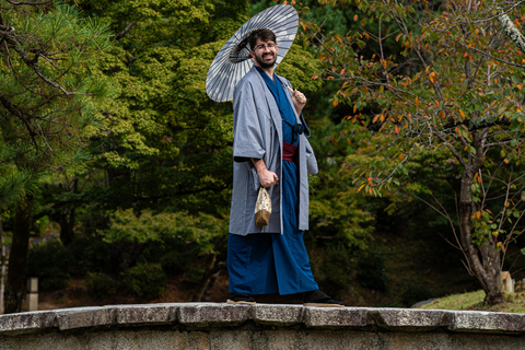 Kyoto: Private Kimono Photoshoot for Couples and Solo
