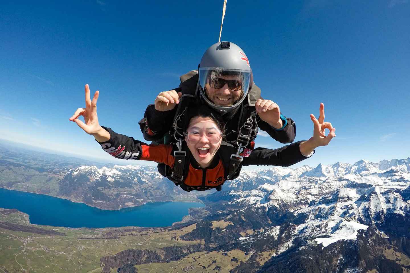 Interlaken: Airplane Skydiving over the Swiss Alps - Interlaken: Airplane Skydiving over the Swiss Alps