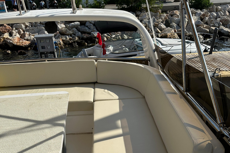 Bodrum: Private Motoryacht Tour with swimming stops & lunch