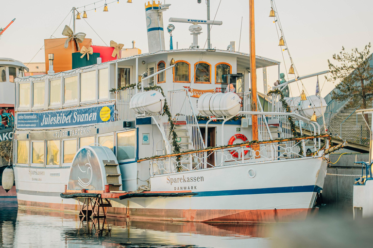 The Christmas Boat – Christmas Guided Harbor Cruise