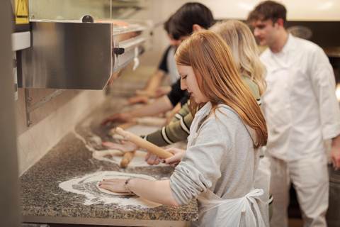 Rome: Traditional Pizza Making Cooking Class