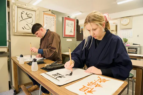 Tokyo : Atelier de calligraphie et création de t-shirts originaux