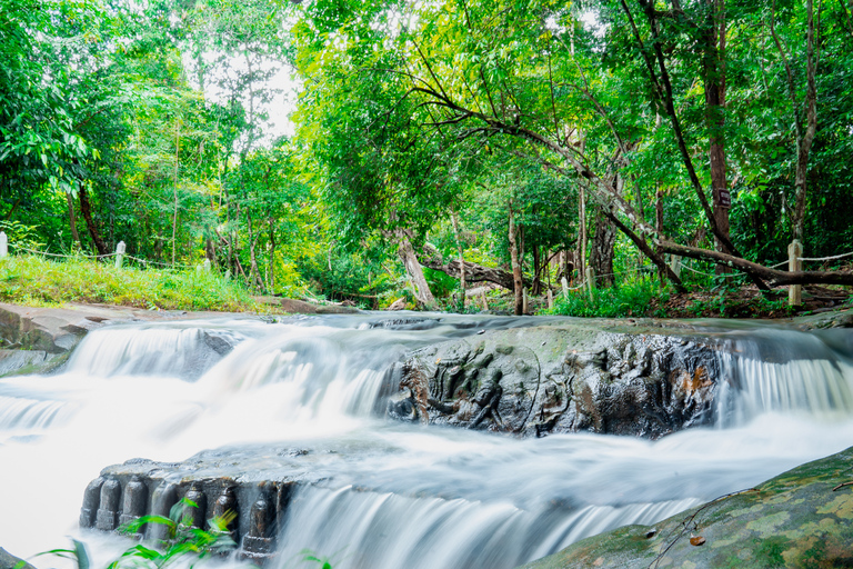 Siem Reap: Angkor Wat Sunrise, Kbal Spean, & Banteay Srei Angkor Wat Sunrise, Kbal Spean, & Banteay Srei—Basic Tour