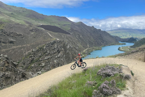 Lake Dunstan Trail - Bike/Ebike Hire &amp; Return Luxury ShuttleRegular Bike Hire &amp; Return Luxury Shuttle