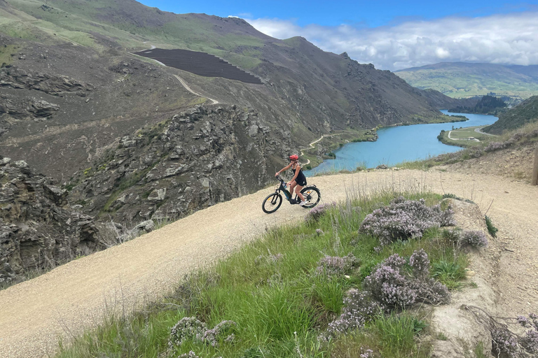 Lake Dunstan Trail - Bike/Ebike Hire &amp; Return Luxury ShuttleRegular Bike Hire &amp; Return Luxury Shuttle