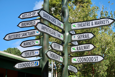 Cairns: Tour en grupo reducido por Kuranda en tren panorámico y Skyrail