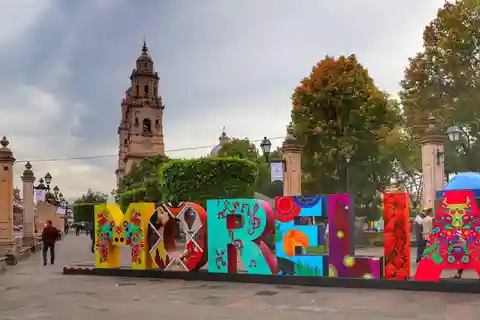 Morelia: Podróż przez historię i piękno