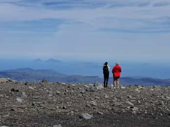 Taormina: Etna-trekking och body rafting i Alcantara