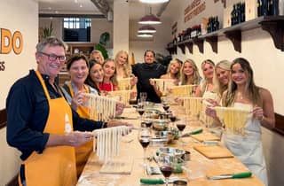 Florenz: Kurs für frische handgemachte Pasta mit unbegrenztem Wein und Dessert