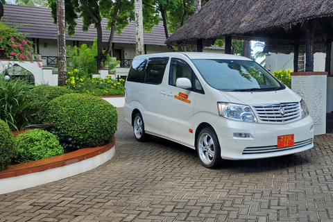 Zanzibar: Transfer van Stone Town naar Nungwi/Kendwa Hotels.Overstapservice: