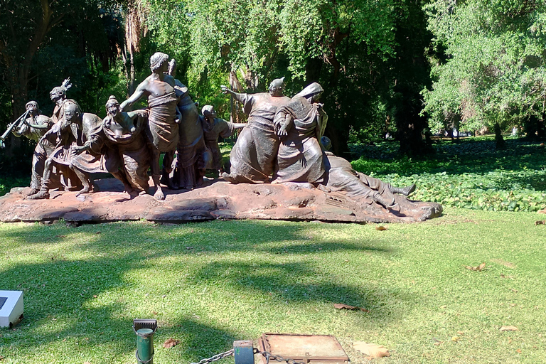 The Sculptures of the Botanical Garden