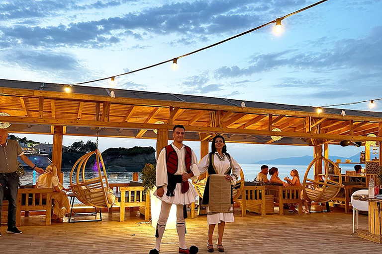 Sidari, Corfu: Greek music show at Canal D'Amour Sidari Corfu: Greek musical show at Canal D'Amour