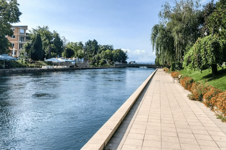 Depuis Tirana/Durrës : Excursion d&#039;une journée à Struga et Ohrid (Macédoine du Nord)