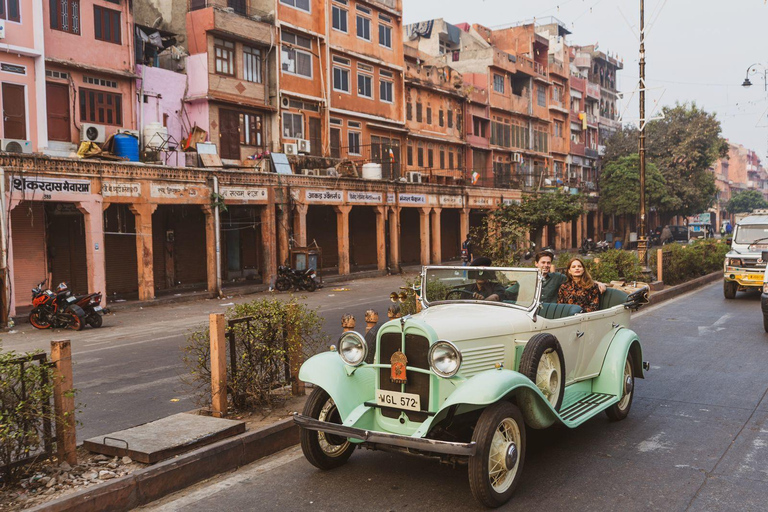 Jaipur: Heritage City Tour in a Vintage Car with Pickup