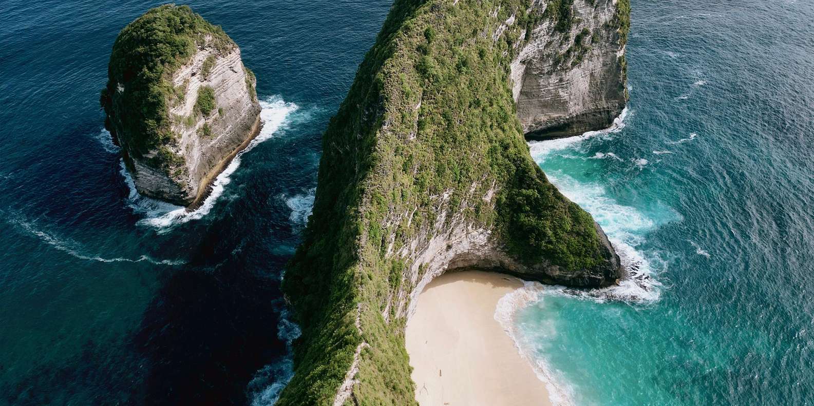 From Bali: Nusa Penida Private Snorkeling Tour with Lunch