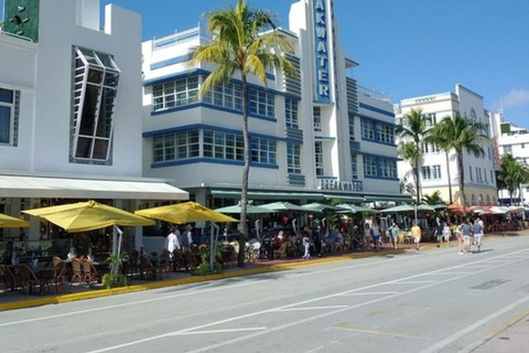 Miami: atrações imperdíveis Tour particular de carro com um guiaMiami: 7 horas de tour particular de carro pelas atrações imperdíveis