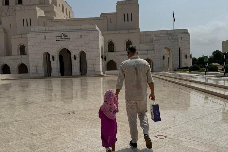 Muscat Full-Day Sharing Experience with Omani Coffee & Bread