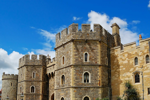 London: Stonehenge, Windsor Castle, Bath, Lacock & Pub Lunch Tour with Pub Lunch (without Windsor Castle & Stonehenge)