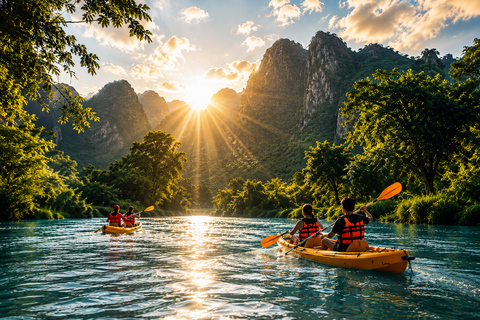 Vang Vieng: Half day-Kayak & Cave Adventure