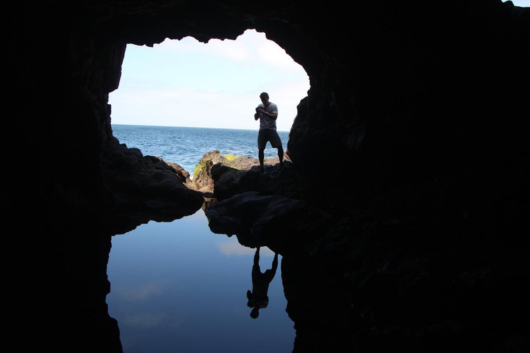 Sal: Blue Eye (Buracona) Private Tour with Pickup Private tour for up to 4 people