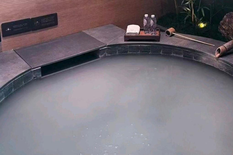 Sichuan: Sishitang Carbonated Onsen Entry Ticket Overnight Stay in Carbonated Hot Spring Tatami Cottage
