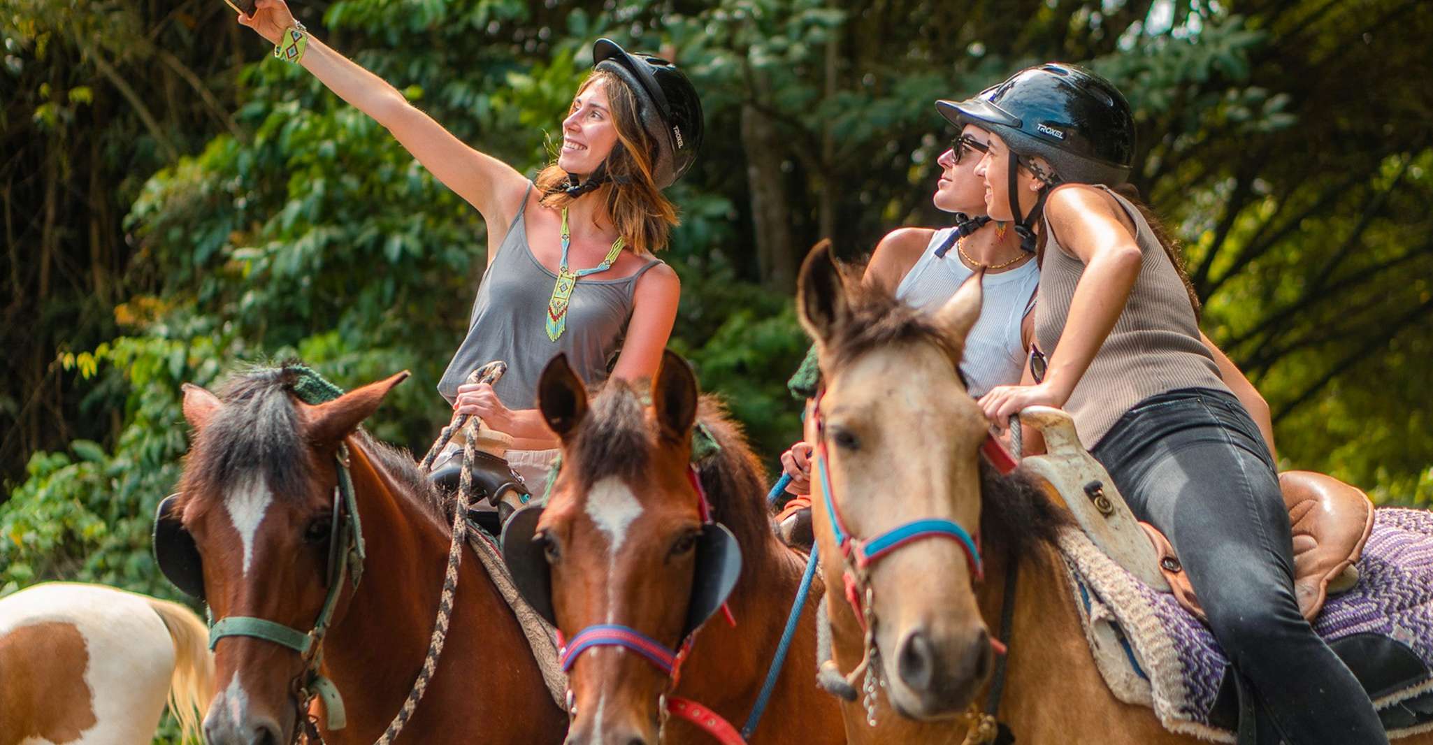 Carabalí Rainforest Park, Rainforest Horseback Riding Tour - Housity