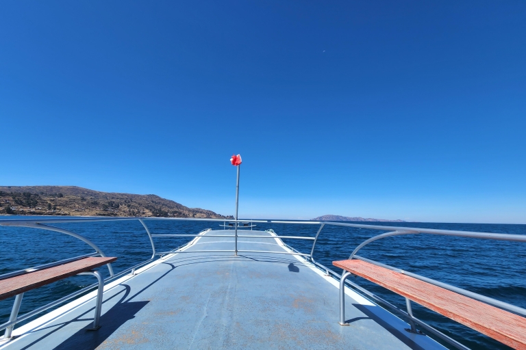 Puno : Excursion d'une demi-journée aux îles flottantes d'Uros