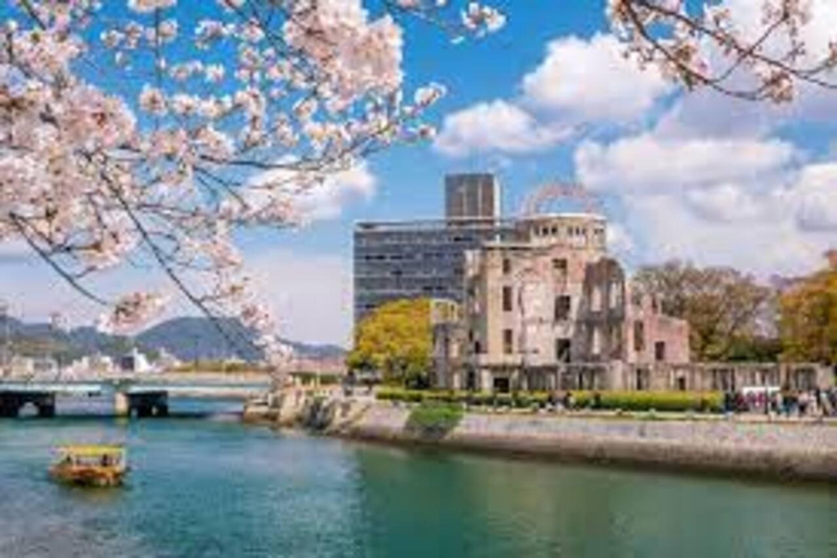 Depuis Kyoto/Osaka : Excursion privée d&#039;une journée à Hiroshima avec transferts