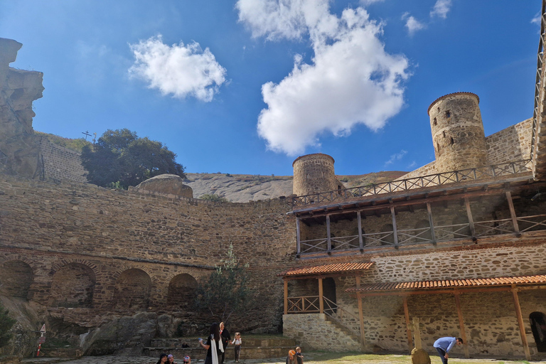 Tbilisi: David Gareja, Rainbow Mountains & Sighnaghi Tour