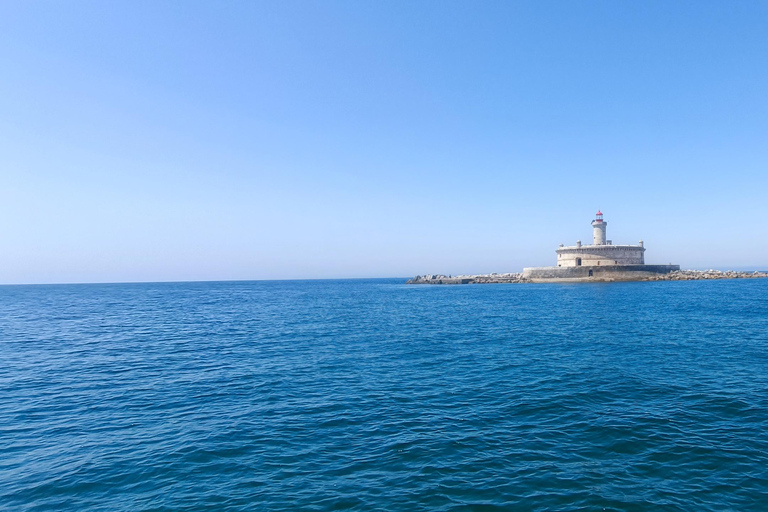 From Lisbon: Cascais Express Scenic Cruise Cascais Express Scenic 2 Hour Cruise from Lisbon
