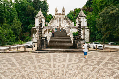 From Porto: Braga and Guimarães Full-Day Tour with Lunch Hotel Pickup and Drop-Off Included