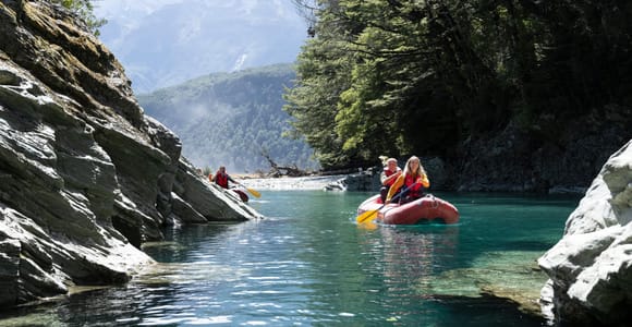 From Queenstown: Dart River Canoe & Jet Boat Day Trip