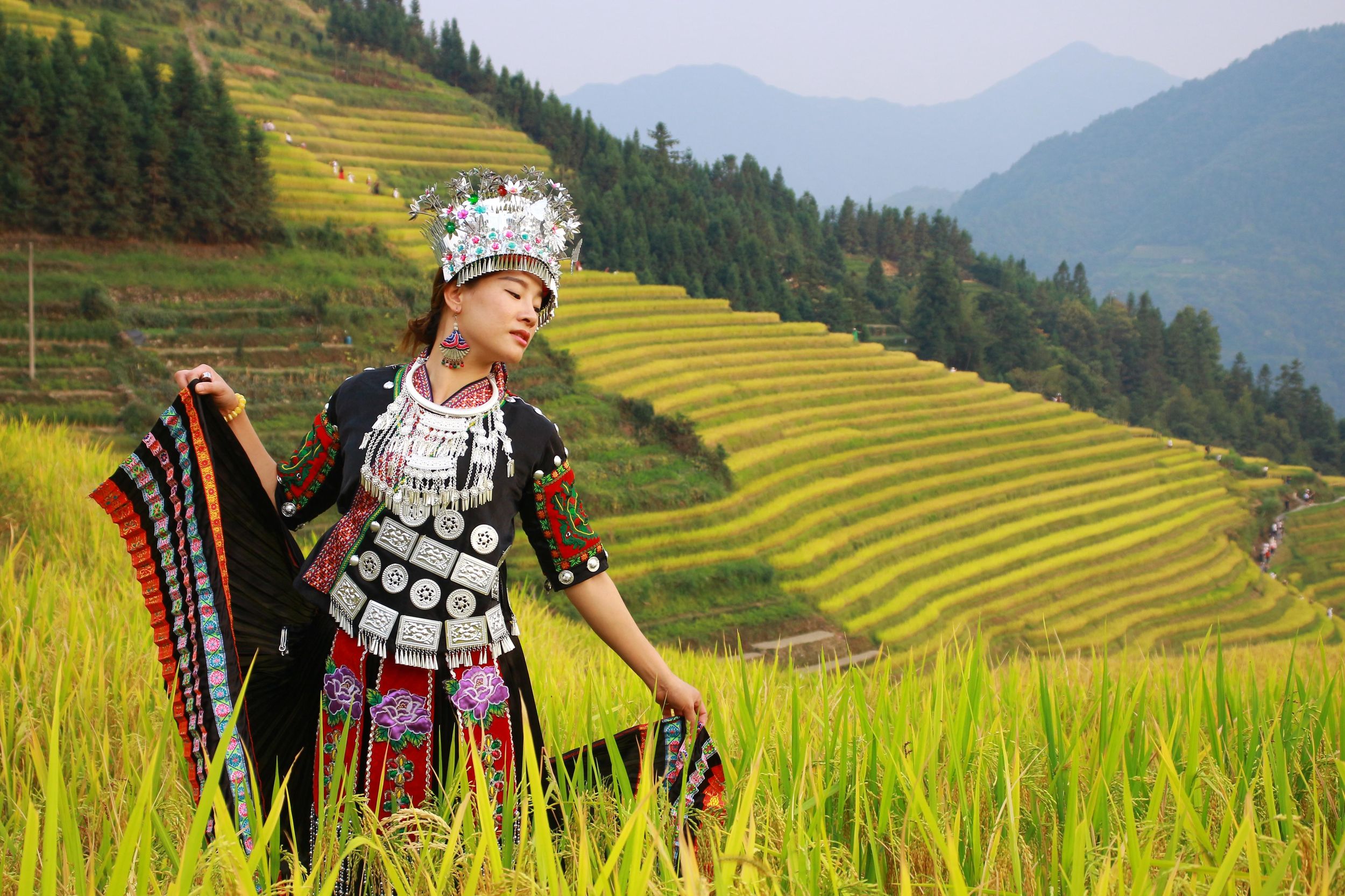 Guilin: Longji-Reisterrassen – Tagestour mit Besuch bei einer Minderheit