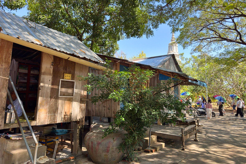 Private Tour to Oudong, Koh Chen Island and Buddhist Center Option without Lunch