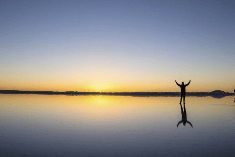 2-Tage Salzwiesen Privatrundreise ab Uyuni im Regen