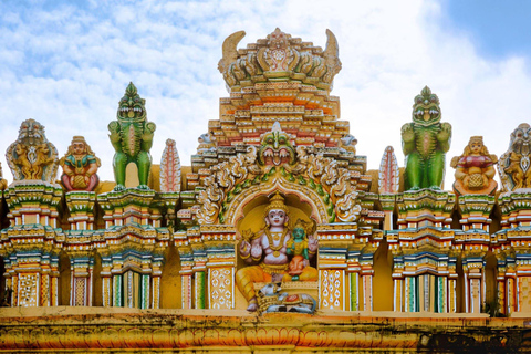 Spiritual Trails of Bangalore: Guided Half-Day Tour in Car