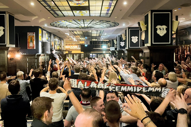 كولونيا: جولة سيرًا على الأقدام لمشاهدة كرة القدم والكرنفال