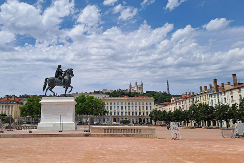 Big traboules in Little Lyon: private Tour