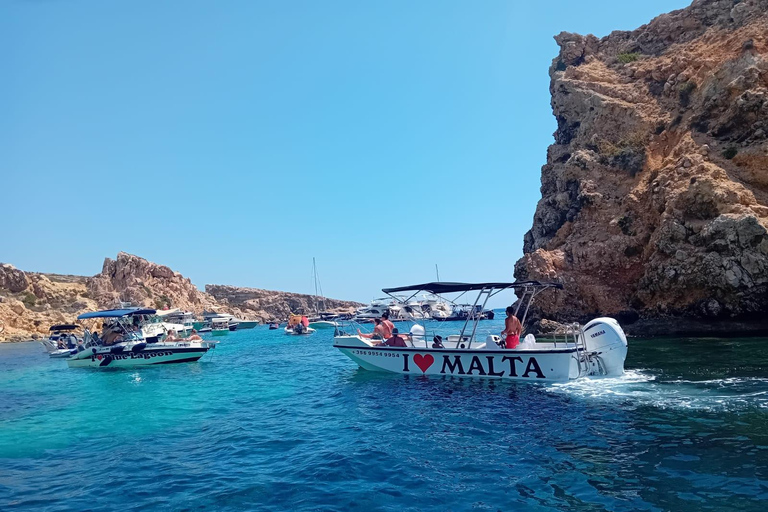 Von Cirkewwa aus: Comino und Blaue Lagune Private Bootstour