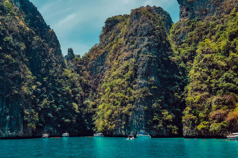 Phi Phi Maya Bay Medio día en barco de cola larga con snorkel