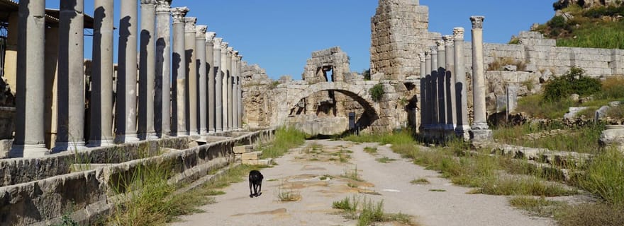 Antalya : Visite de la ville ancienne de Perge