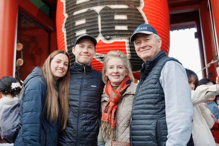 Tokyo: Asakusa Temple & Shrine Walking Tour with Local Guide Tokyo: Asakusa Guided Walking Tour Visiting Sensoji Temple