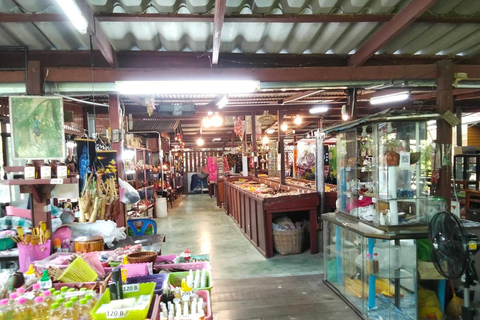 Bangkok: Iconic Floating Markets and Train Market Tour