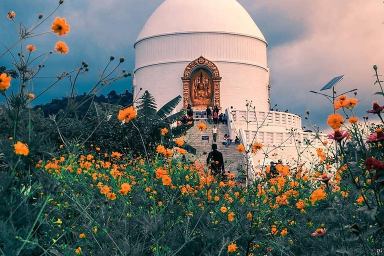 Excursión a Lumbini y Pokhara | Lugar de Nacimiento de Buda al Himalaya